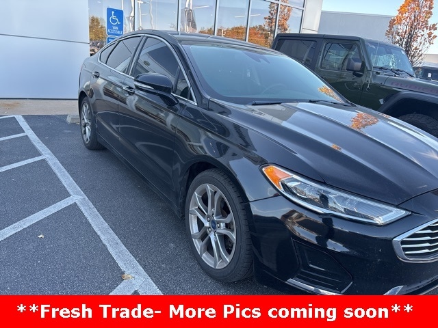 2019 Ford Fusion SEL