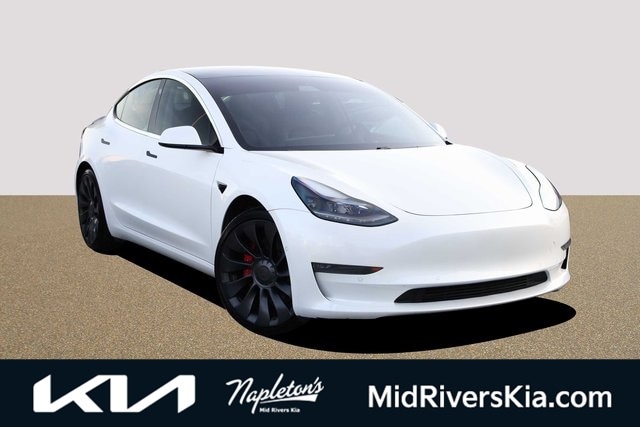 Used 2021 Tesla Model 3 Base with VIN 5YJ3E1EC1MF033197 for sale in St. Peters, MO