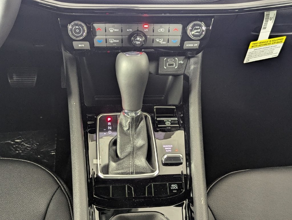 2026 Jeep Compass Limited - Photo 22
