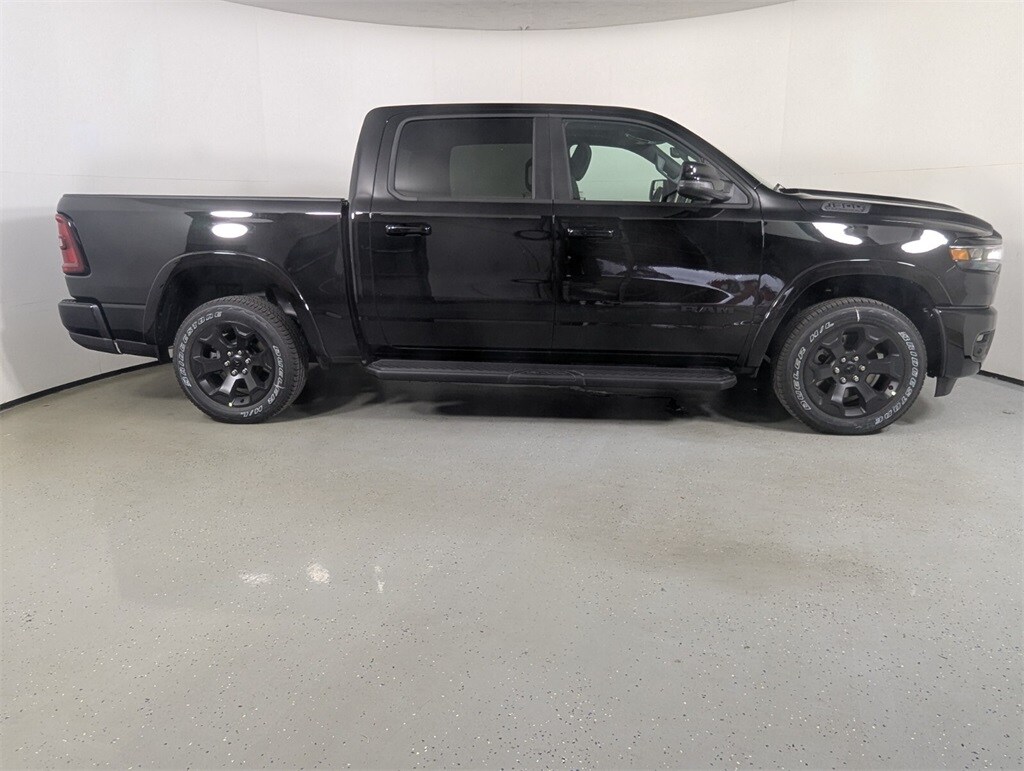 2026 Ram 1500 Big Horn photo 4