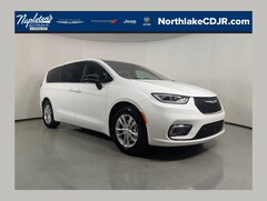 2026 Chrysler Pacifica SELECT Passenger Van