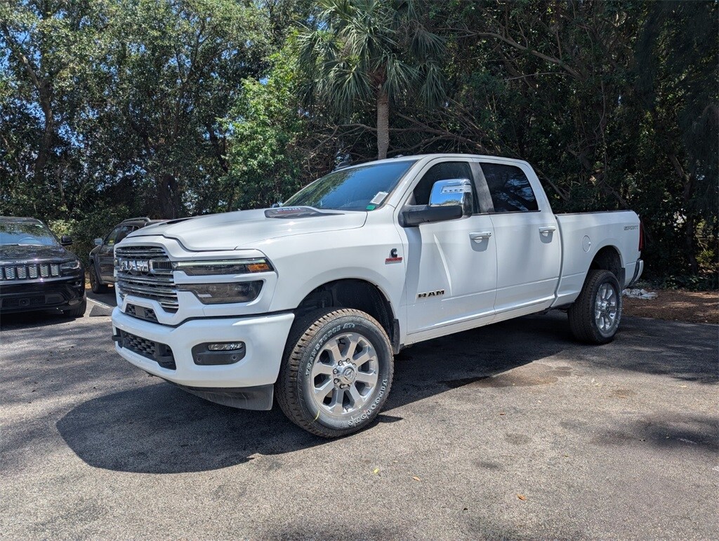 2025 Ram 2500 Laramie photo 3