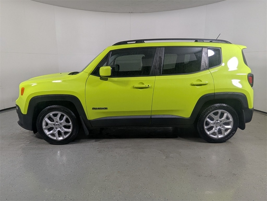 Used 2017 Jeep Renegade Latitude SUV