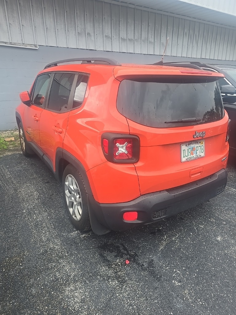 2018 Jeep Renegade Latitude North Edition photo 6