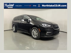 2026 Chrysler Pacifica SELECT Passenger Van