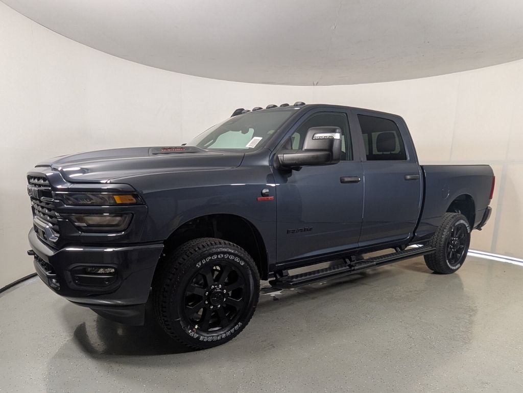 New 2026 Ram 2500 BIG HORN CREW CAB 4X4 6'4 BOX Pickup