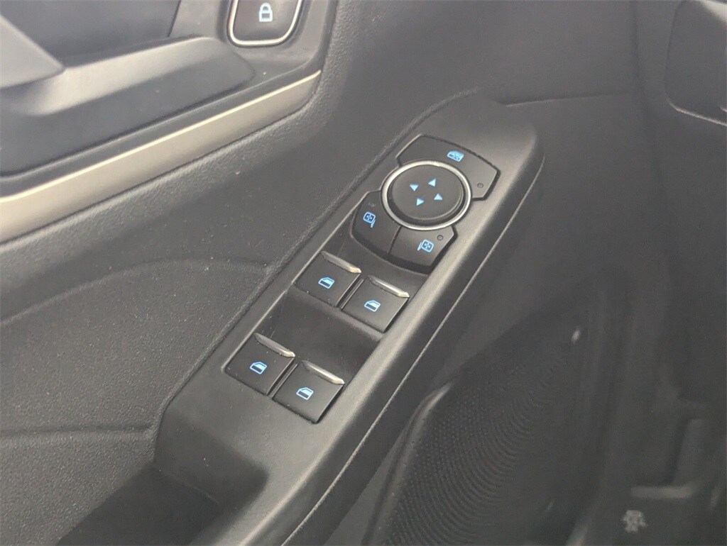 2022 Ford Escape SE photo 15