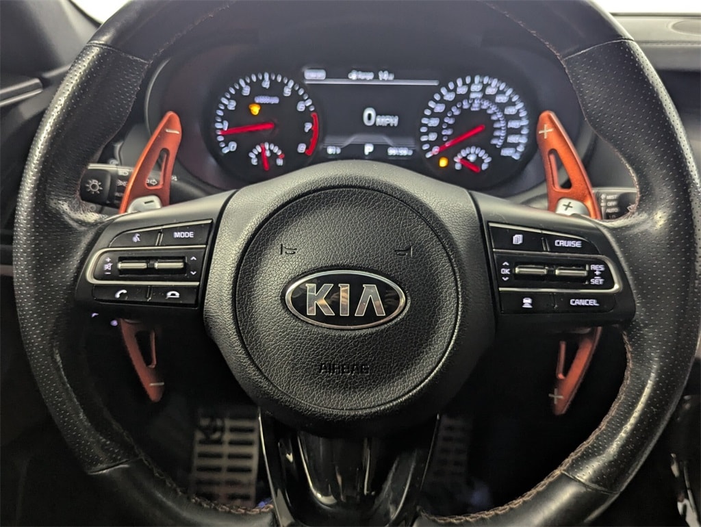 2020 Kia Stinger GT2 photo 16