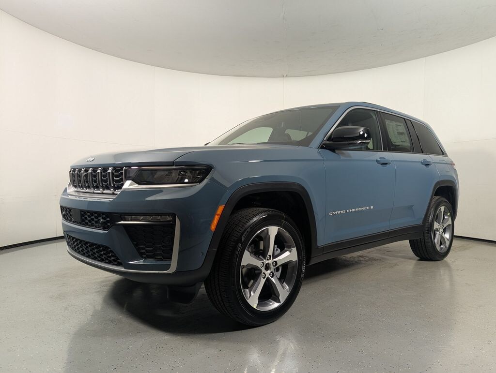 New 2026 Jeep Grand Cherokee LIMITED 4X4 Sport Utility