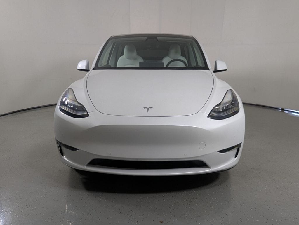 Used 2022 Tesla Model Y Long Range with VIN 7SAYGDEE4NF426439 for sale in Lake Park, FL