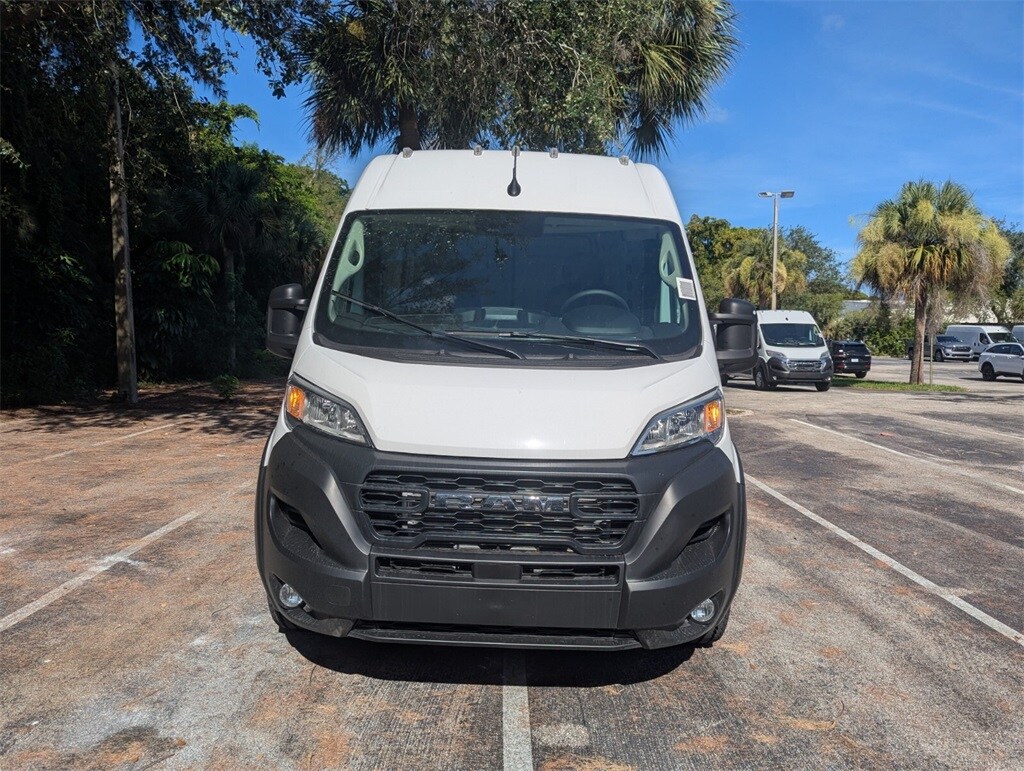 New 2025 Ram ProMaster PROMASTER 1500 TRADESMAN CARGO VAN HIGH ROOF 136' Cargo Van