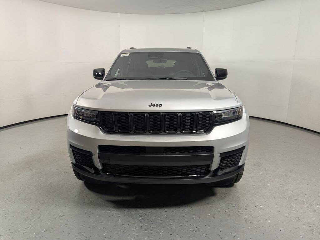 New 2025 Jeep Grand Cherokee L ALTITUDE X 4X2 Sport Utility