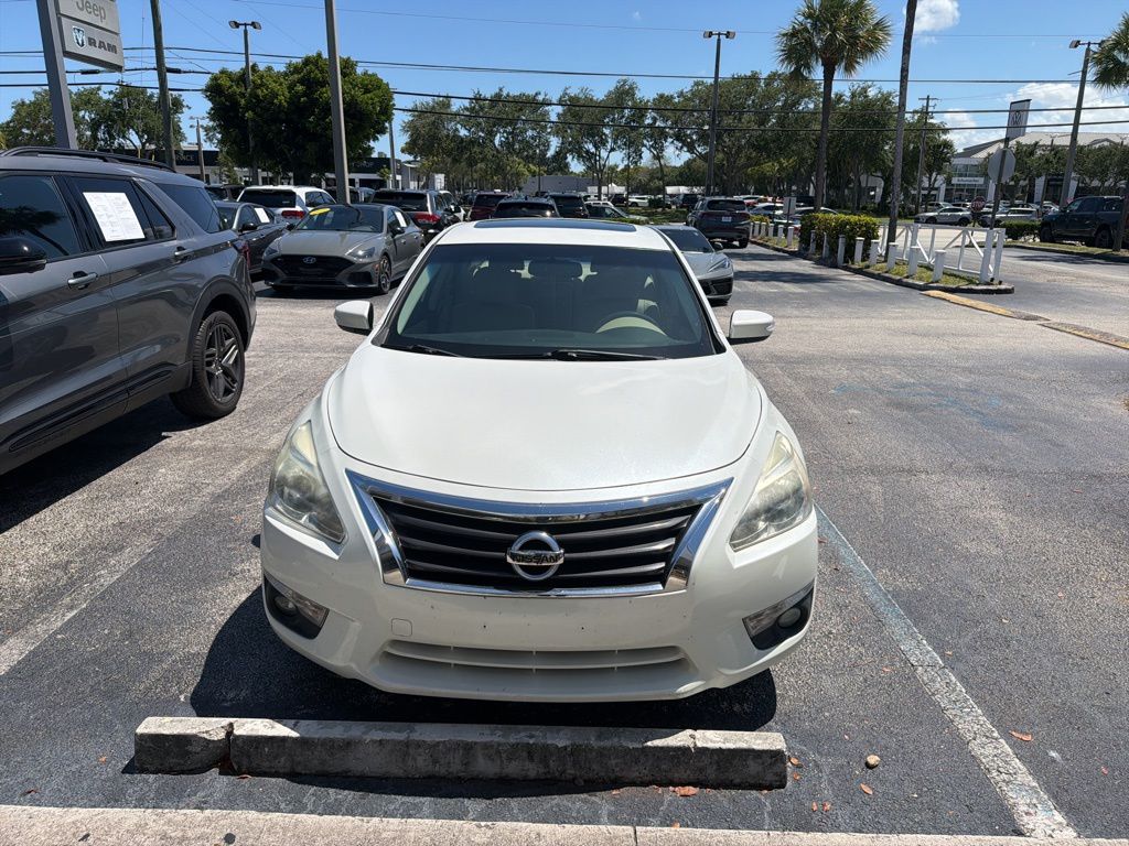 Used 2015 Nissan Altima SL with VIN 1N4AL3AP1FN312368 for sale in Lake Park, FL