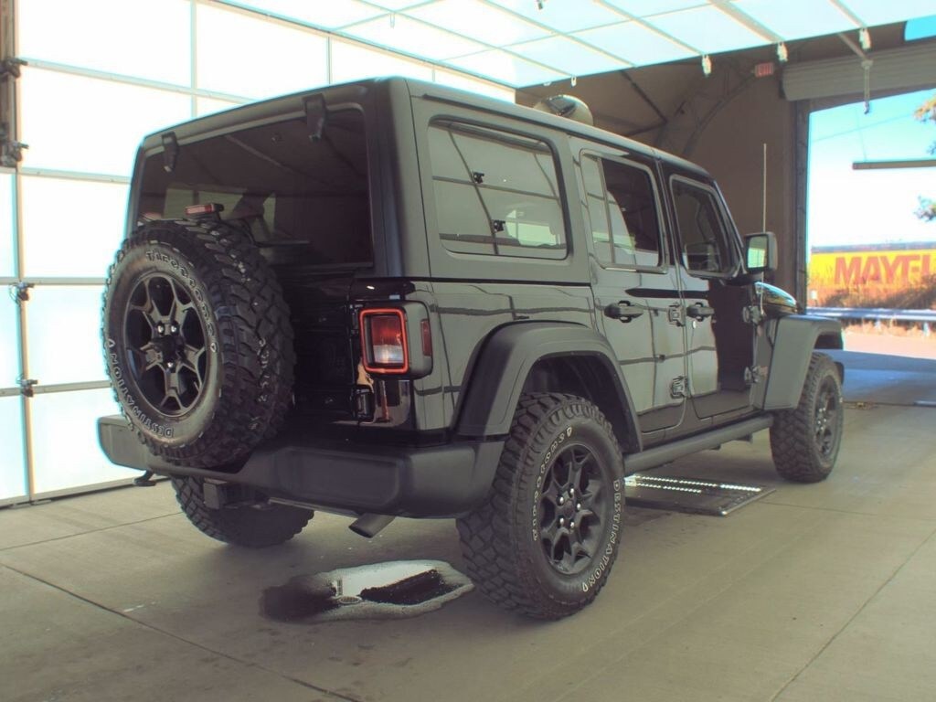 2023 Jeep Wrangler Willys photo 4