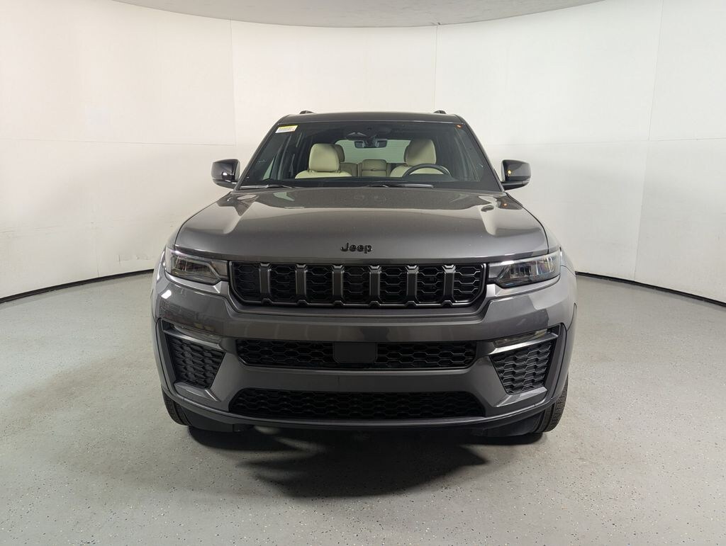 New 2026 Jeep Grand Cherokee LIMITED 4X2 Sport Utility