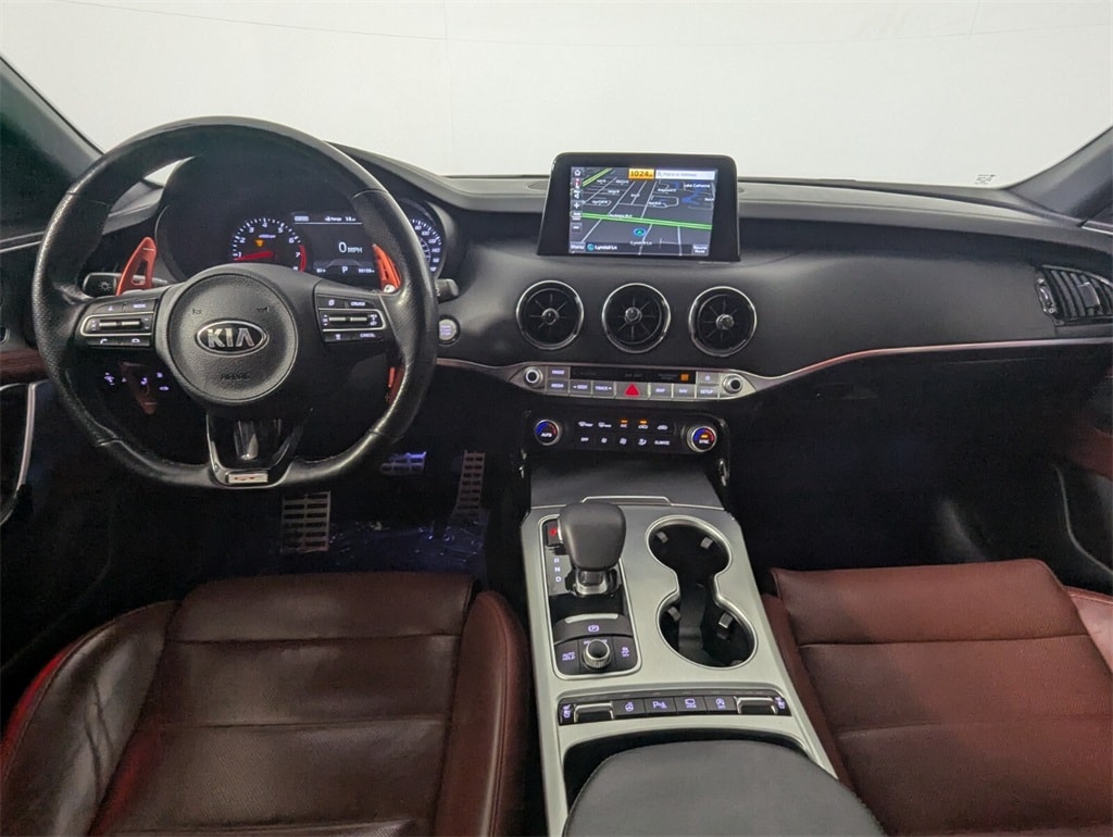 2020 Kia Stinger GT2 photo 14