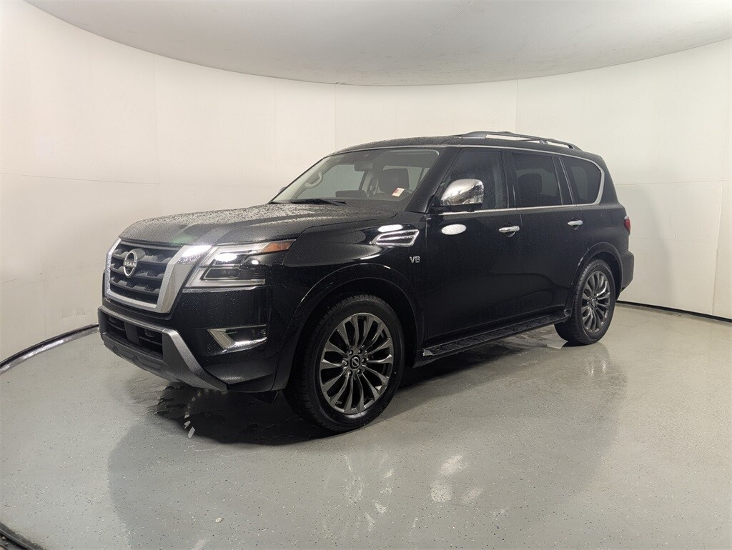 2022 Nissan Armada Platinum photo 2