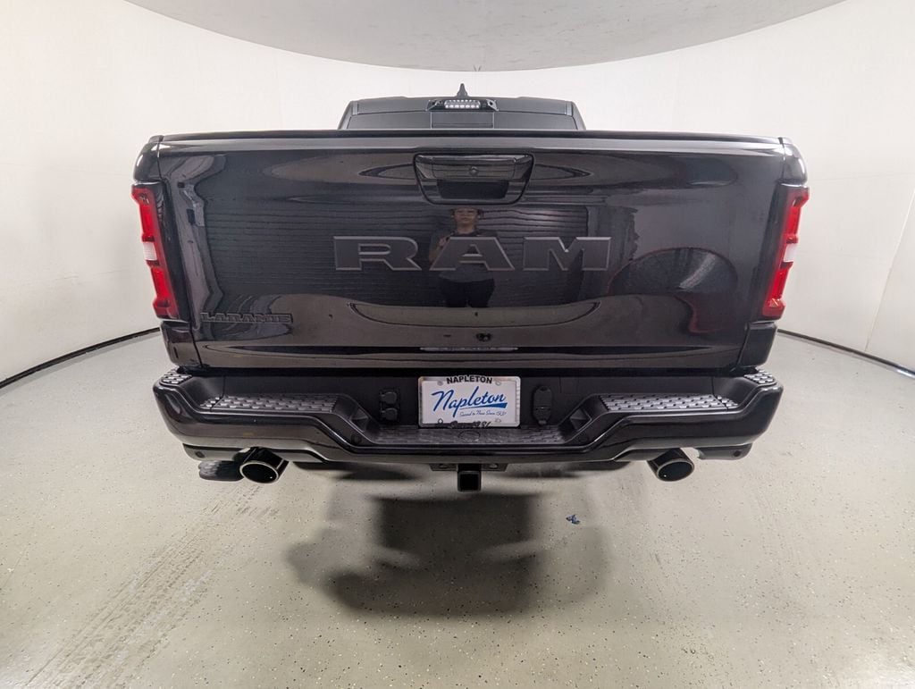 2026 RAM 1500 Laramie - Photo 7