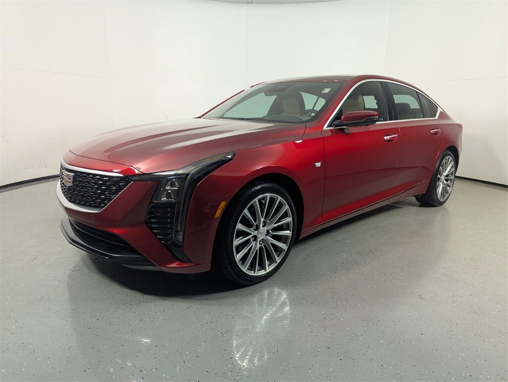 2025 Cadillac CT5 Premium Luxury photo 3