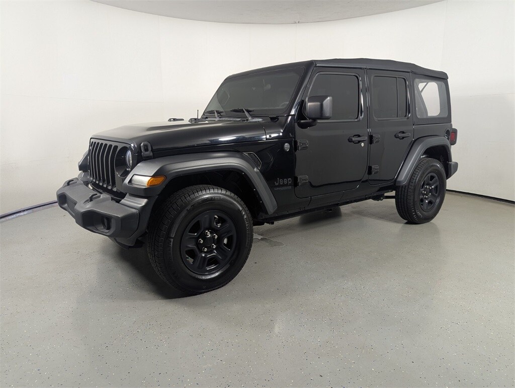 2022 Jeep Wrangler Unlimited Sport photo 3