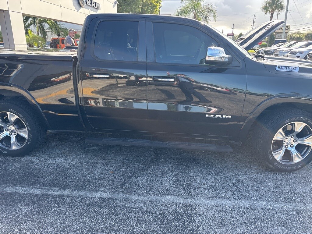 2020 Ram 1500 Laramie photo 3