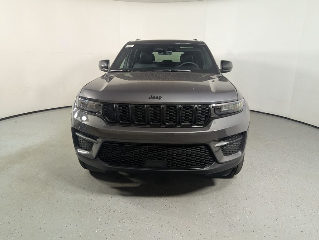 New 2025 Jeep Grand Cherokee ALTITUDE X 4X2 Sport Utility