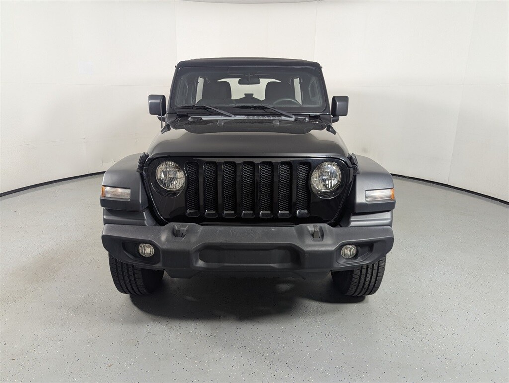 2022 Jeep Wrangler Unlimited Sport photo 2