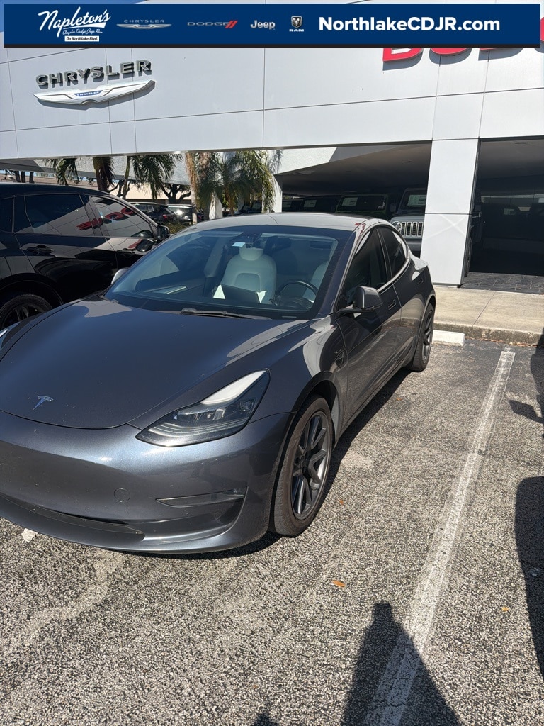 2022 Tesla Model 3 Long Range's photo