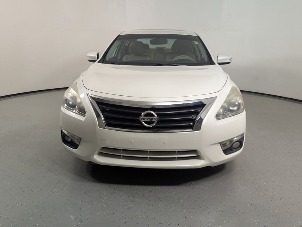 Used 2015 Nissan Altima SL with VIN 1N4AL3AP1FN312368 for sale in Lake Park, FL