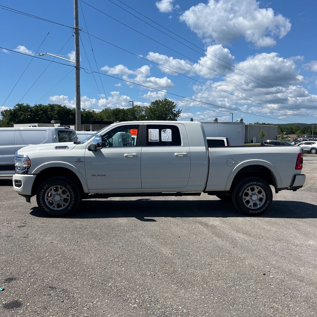 2023 Ram 2500 Longhorn photo 2
