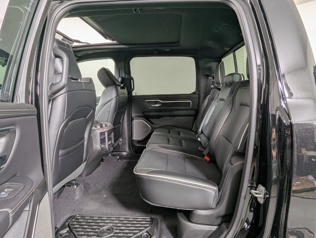 2026 RAM 1500 Laramie - Photo 34
