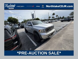 2018 Ram 1500 SLT Truck