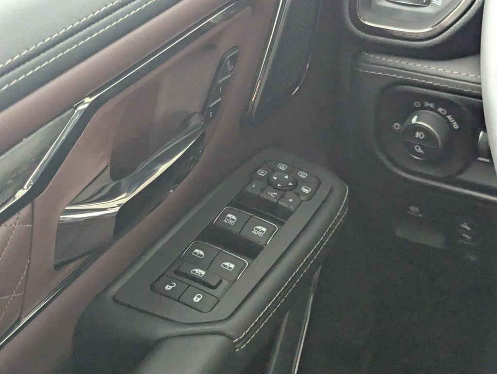 2026 RAM 1500 Limited - Photo 20