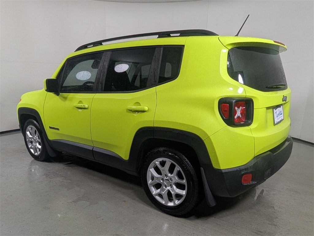 2017 Jeep Renegade Latitude North Edition photo 4