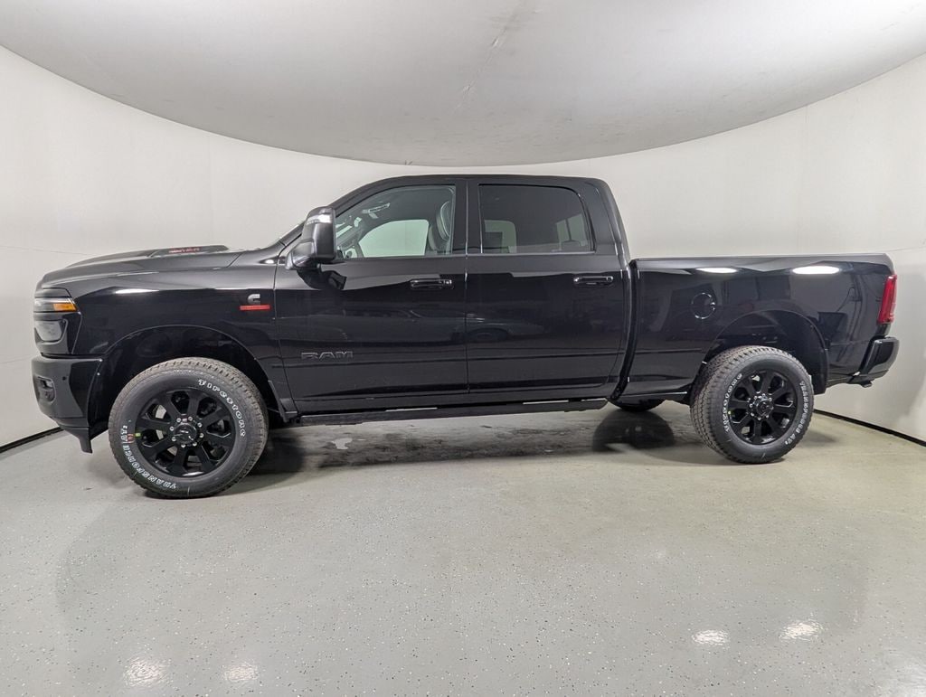 New 2026 Ram 2500 LARAMIE CREW CAB 4X4 6'4 BOX Pickup