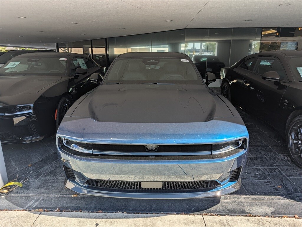 2025 Dodge Charger R/T photo 2