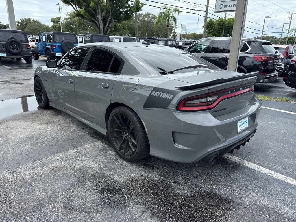 2023 Dodge Charger R/T Scat Pack photo 3