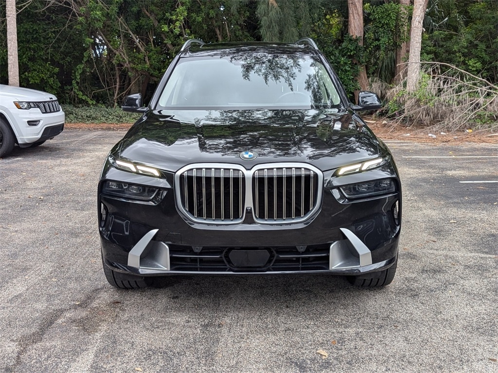 Used 2023 BMW X7 40i with VIN 5UX23EM0XP9P30204 for sale in Lake Park, FL