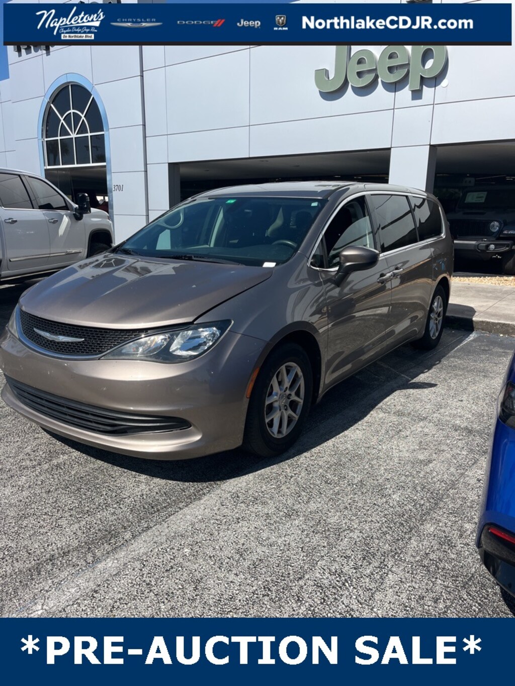 Used 2017 Chrysler Pacifica LX Minivan/Van