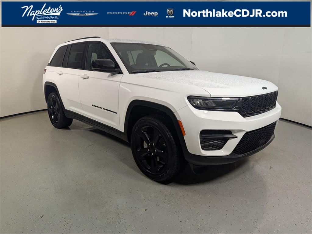 2025 Jeep Grand Cherokee Altitude's photo