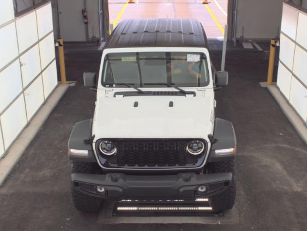 Used 2025 Jeep Wrangler Willys SUV