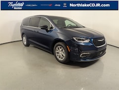 2025 Chrysler Pacifica SELECT Passenger Van