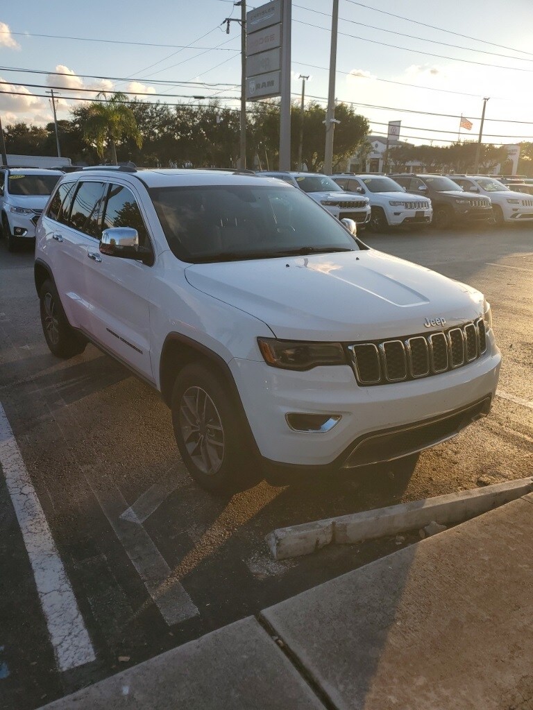 2019 Jeep Grand Cherokee Limited photo 2