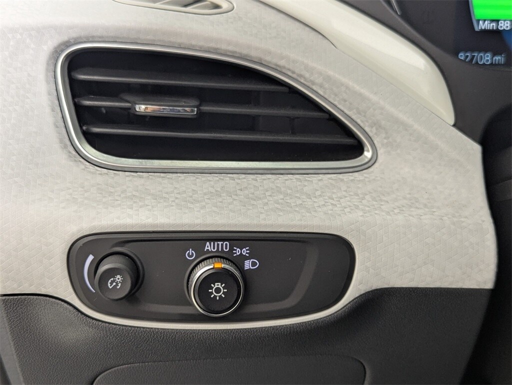 2019 Chevrolet Bolt EV photo 13