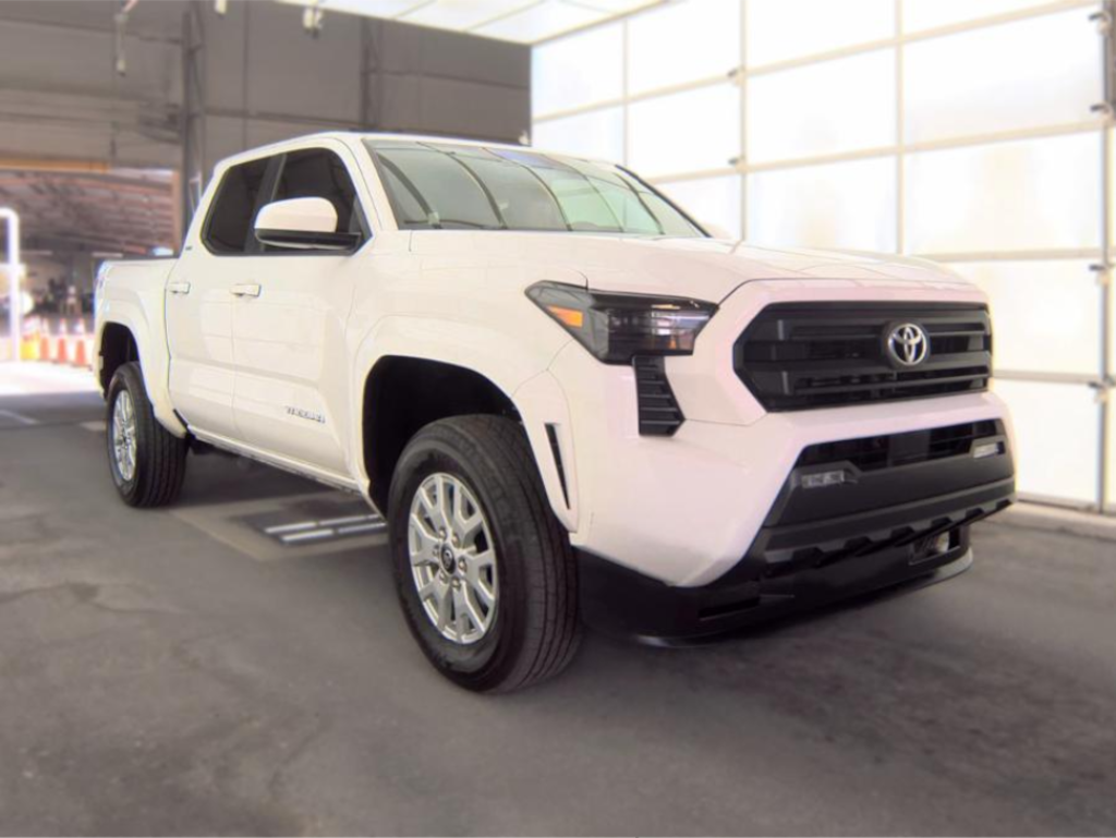 Used 2025 Toyota Tacoma SR5 Truck