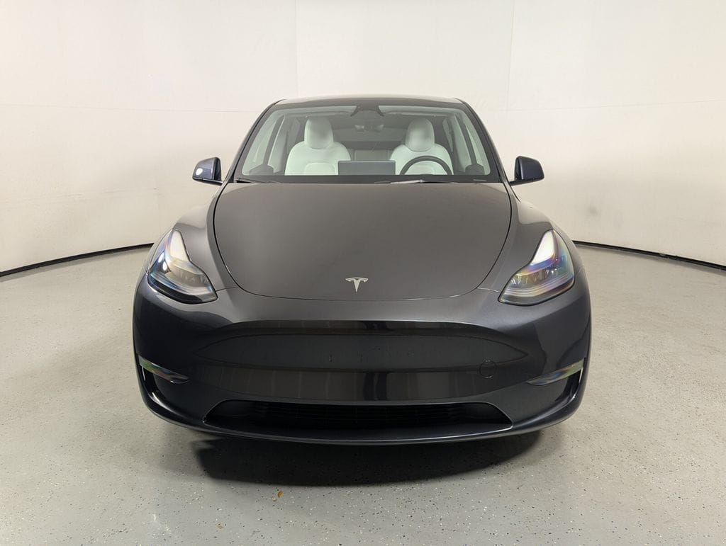 Used 2024 Tesla Model Y Performance with VIN 7SAYGDEF3RF040822 for sale in Lake Park, FL