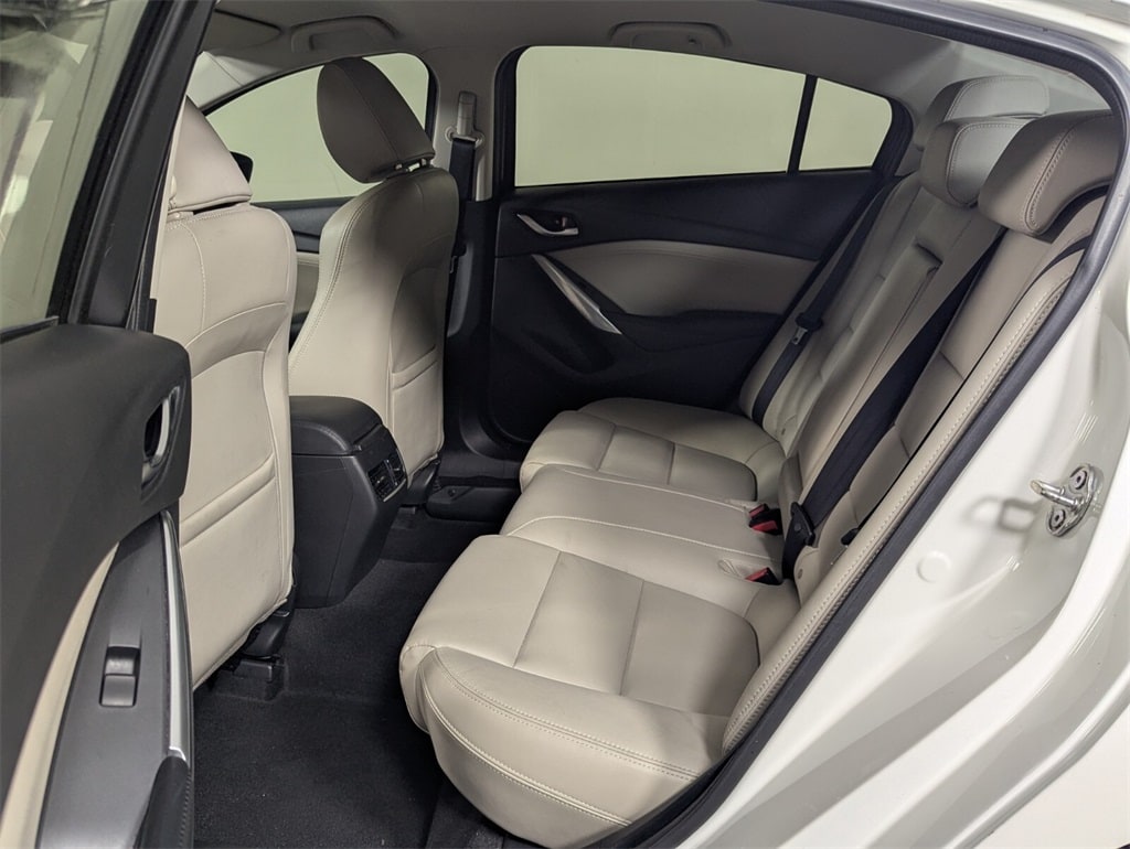2014 Mazda Mazda6 Touring photo 21