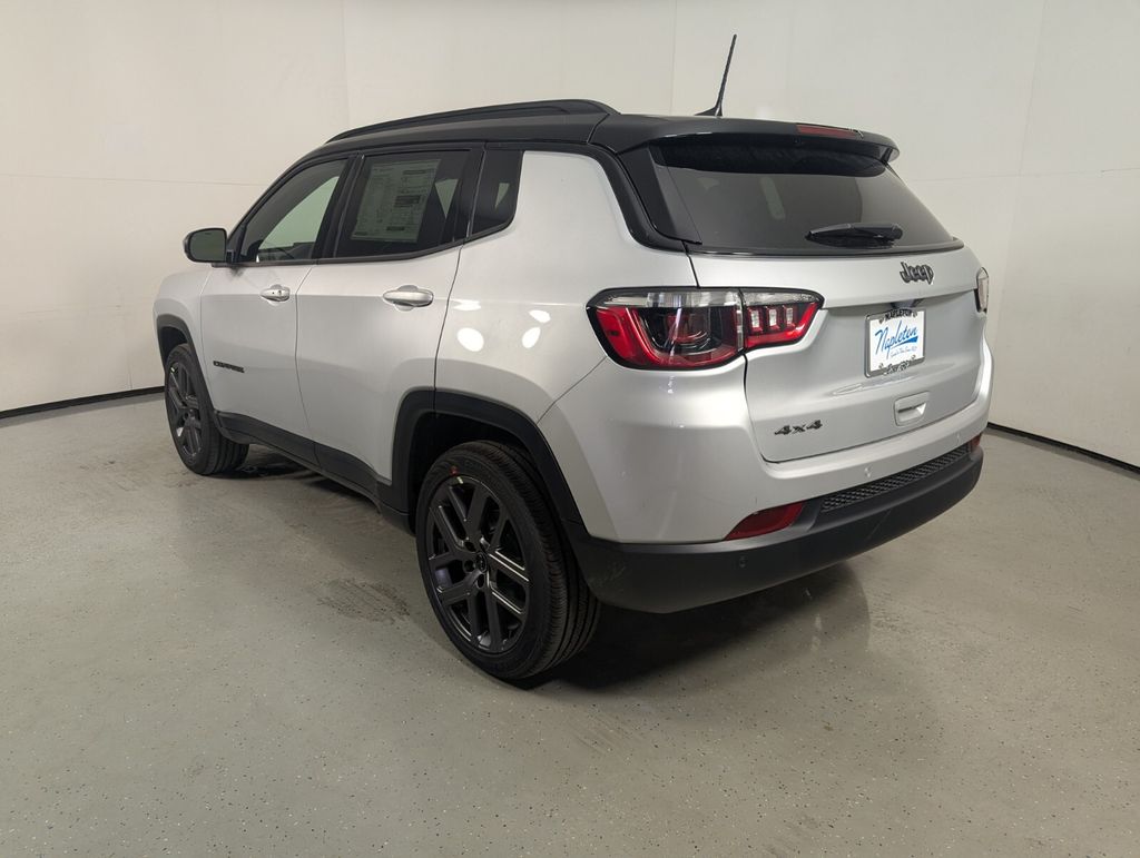 2026 Jeep Compass Limited - Photo 6