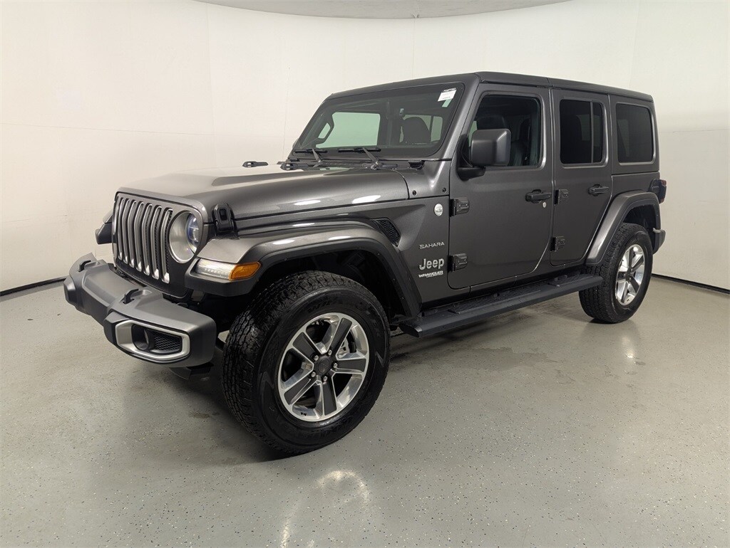 2022 Jeep Wrangler Unlimited Sahara photo 3