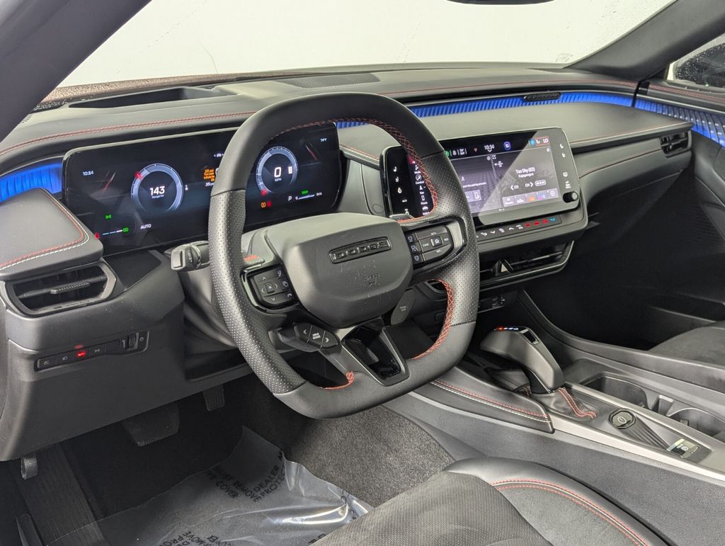 2025 Dodge Charger Daytona Scat Pack - Photo 12